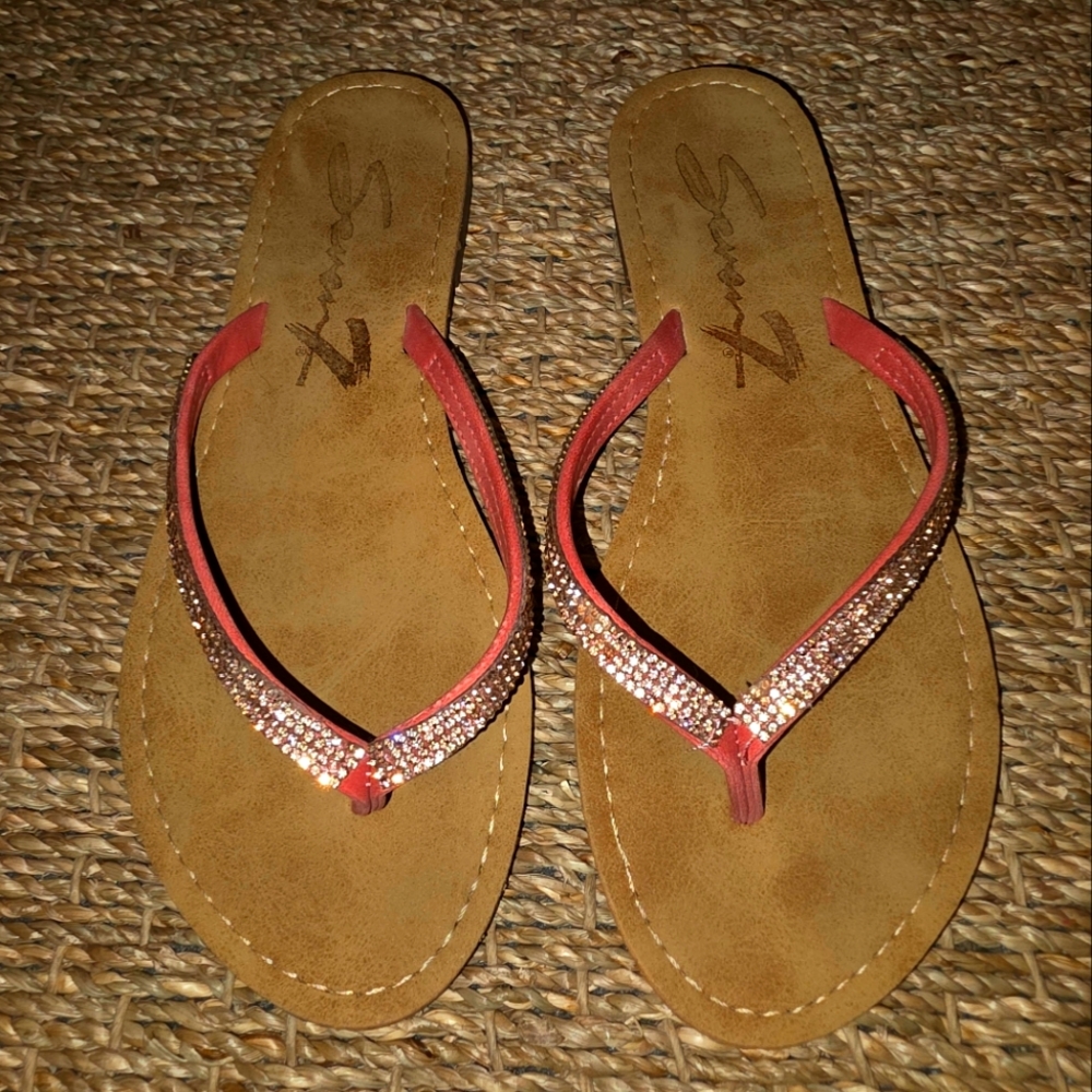 Seven7 Women's Tan and Pink Rhinestone Sandals Size 7